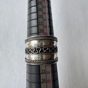 Sterling Silver 925 Bali Style Cigar Band Ring Size 11